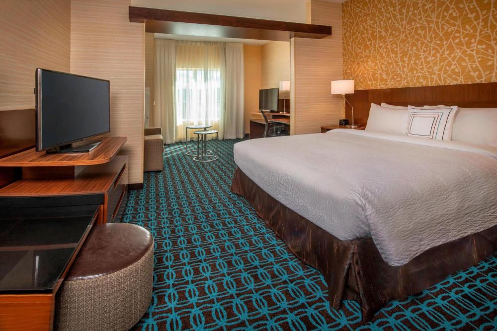Executive King Suite with Sofa Bed interior